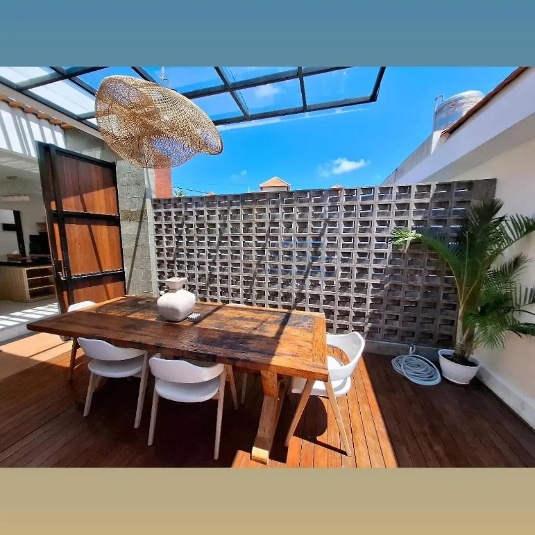 Villa Anoli - 3 Chambres - Centre De Seminyak Ινδονησία