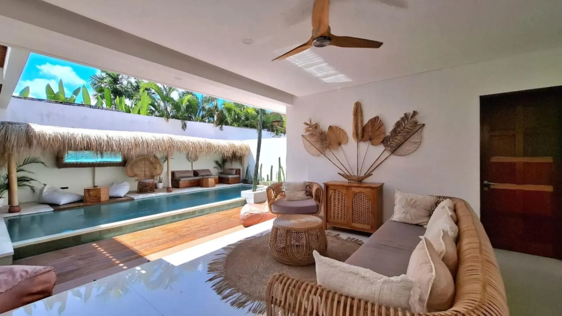 Villa Anoli - 3 Chambres - Centre De Seminyak